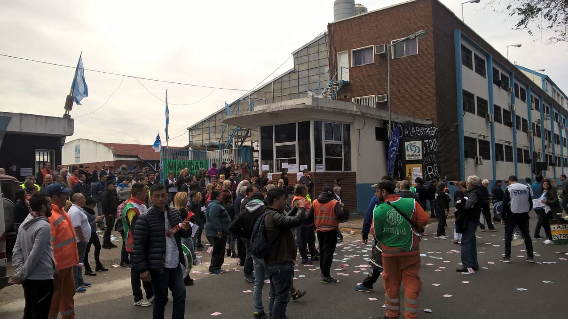 Vialidad Nacional en lucha: “Quieren entregar la empresa estatal a la voracidad de las constructoras”